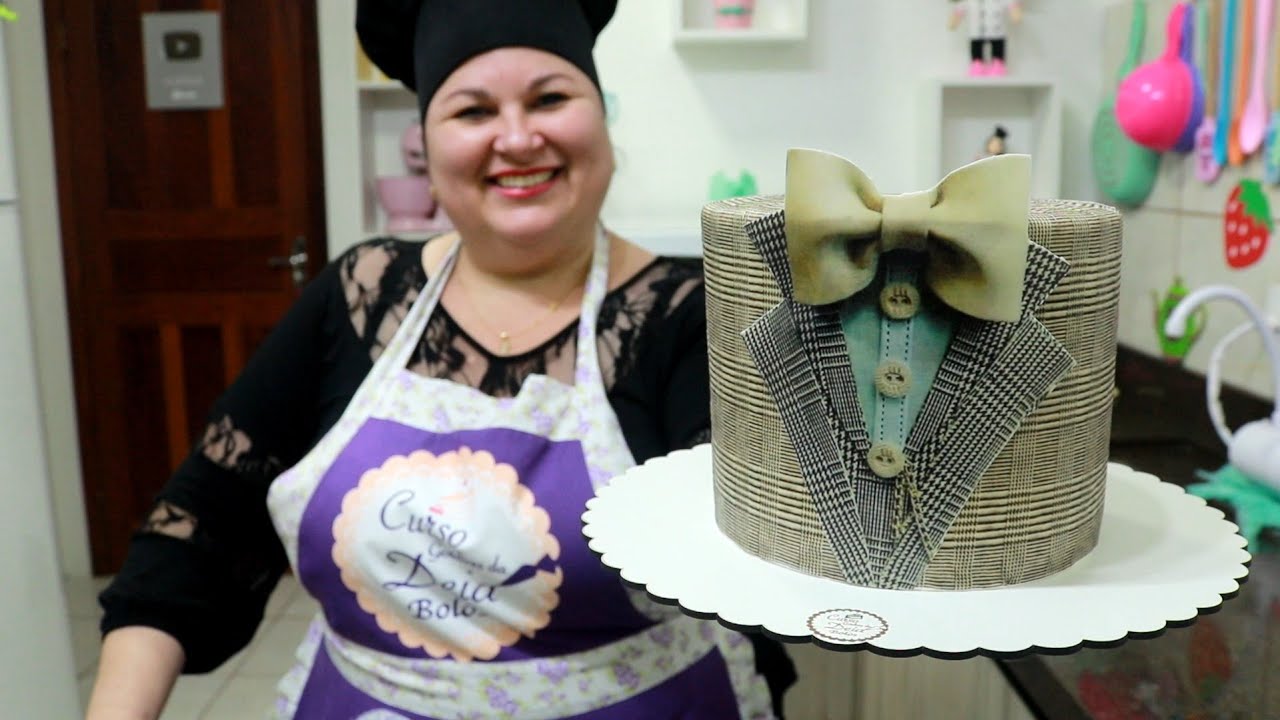 Surpreenda o seu pai ou o seu cliente com o bolo paletó!