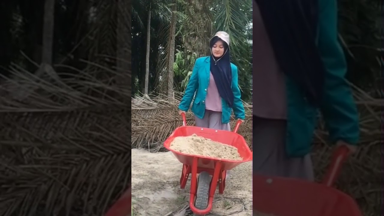 Wanita mandiri ini bukitinya - YouTube