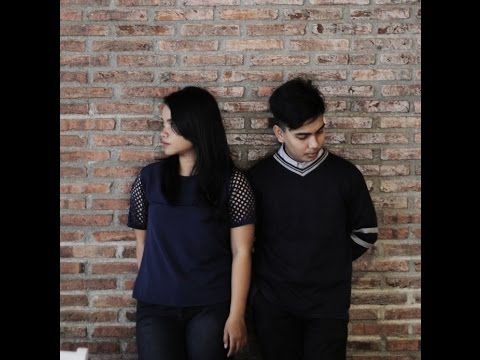 Alckie da Costa & Putri Cahyaningtyas - Akhir Cerita Cinta 