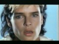 Capture de la vidéo Stephanie De Monaco - Young Ones Everywhere (Hq)