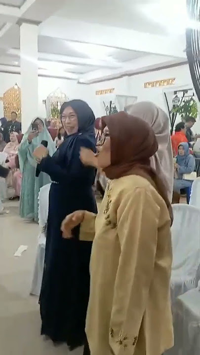 Awuren mak penteng do areng #shorts #dangdut #biduan #sound #hiburan #viral #trending #lucu #short