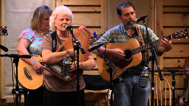 Janet Turner and Friends at the Floyd Country Store