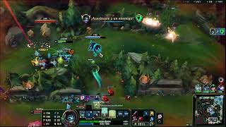 SplitPush con Yorick en Top. Top enemigo se va Afk y el equipo enemigo no se rinde