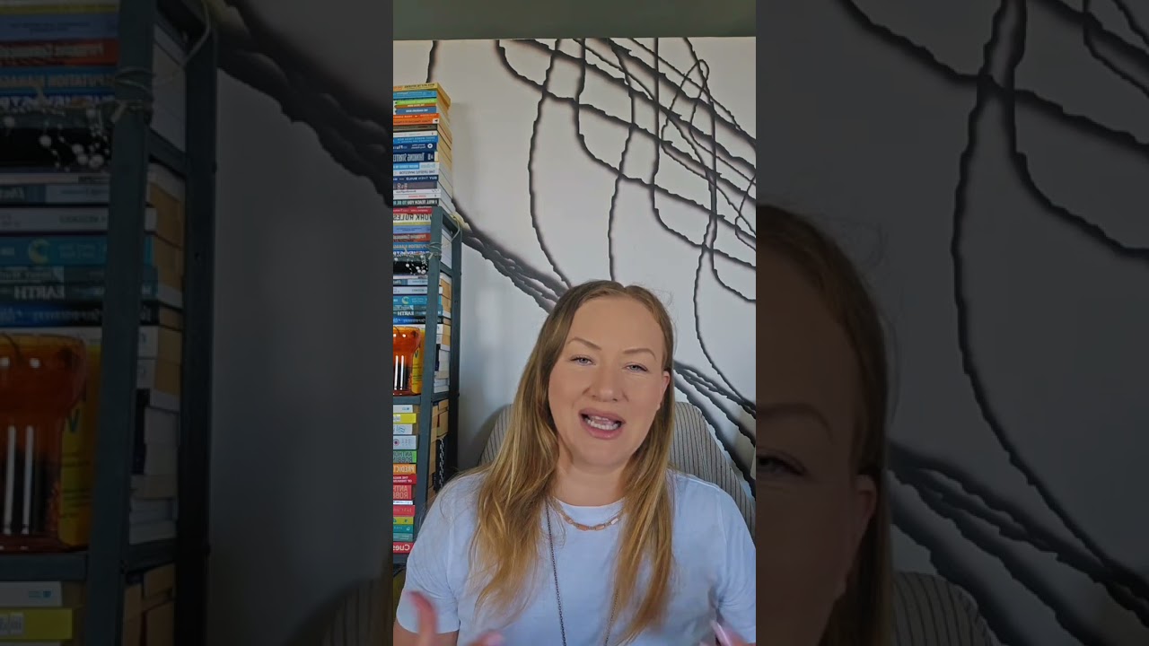 Claritatea vinde, complexitatea respinge.#claritate #businesstips #strategie