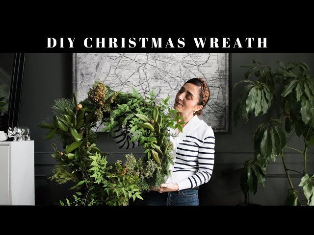 DIY WREATH| Make Your Faux Wreath Look Real | Xmas Countdown Day 22