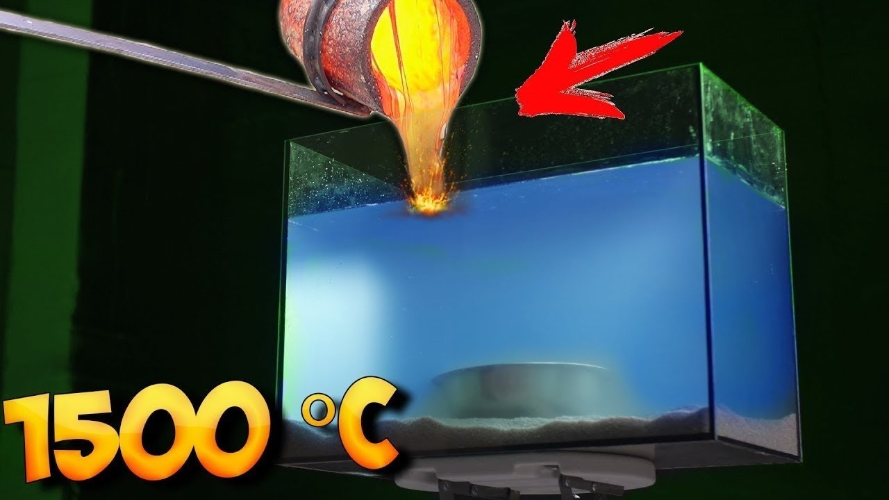 Glühende LAVA in AQUARIUM gießen - EXPERIMENT