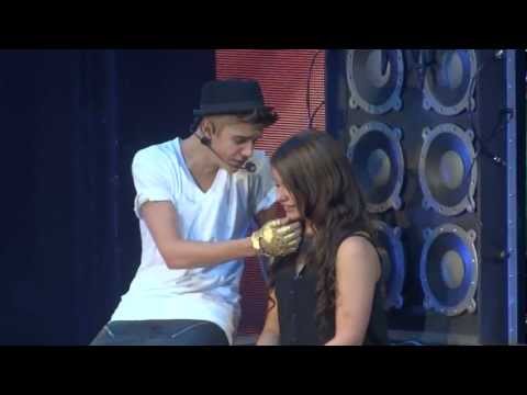 Justin Bieber One Less Lonely﻿ Girl Live Montreal 2012 HD 1080P