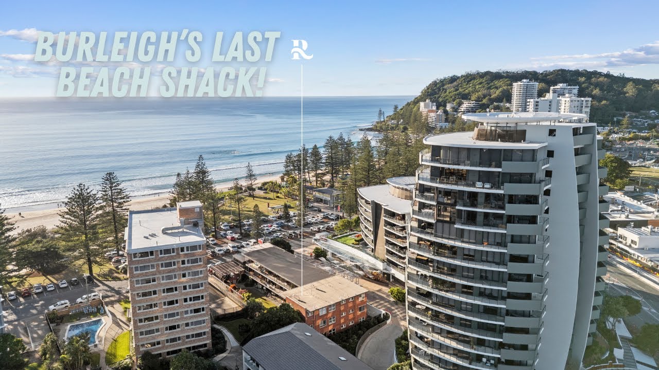 🌊 Burleigh Head's Coolest Beach Shack! 🏖️