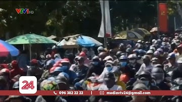 Ùn tắc nghiêm trọng tuyến đường về miền Tây | VTV24