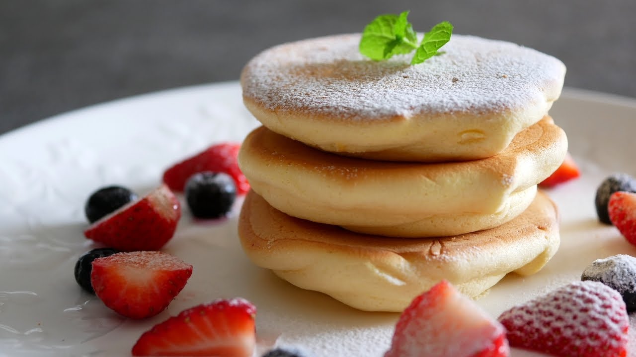 もっちり絶品 天ぷら粉のスフレパンケーキ Souffle Pancakes With Deep Fried Flour Youtube