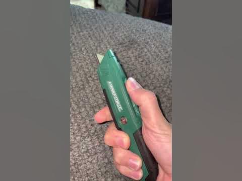 How to Change a Box Cutter Blade