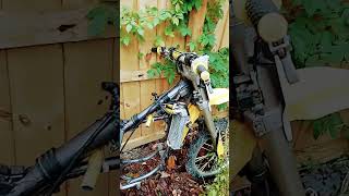 time for a rebuild on my 2000 rm250 #bikelife #suzuki #rebuild #rm250 #2stroke #dirtbike