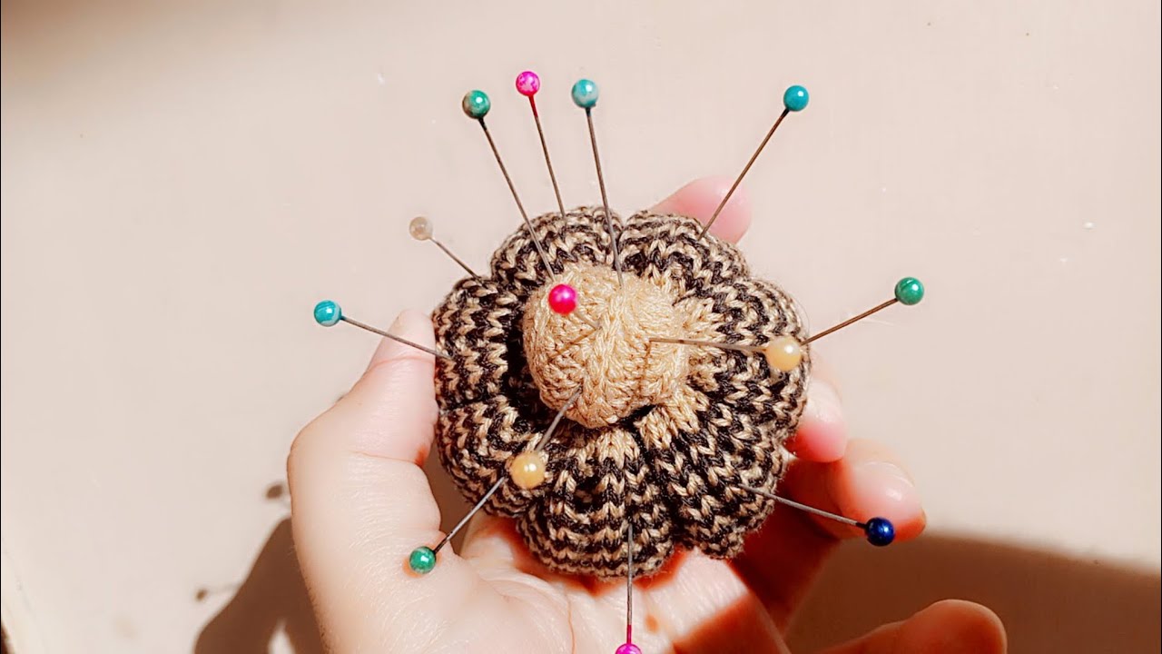 DIY Flower Pin Cushion🤎 | Cozy Handmade Creation || Handicrafts by Design💟
