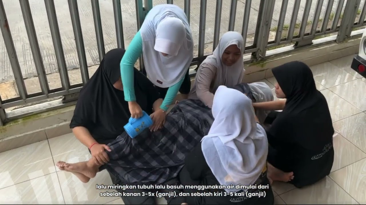 Tugas Video pai, memandikan dan mengkafankan jenazah XII.P1C