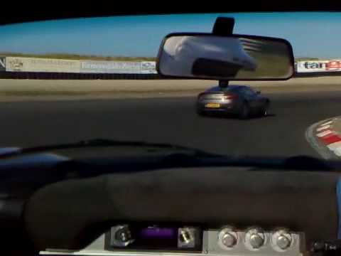 Lotus Elise and Aston Martin V8 Vantage Zandvoort