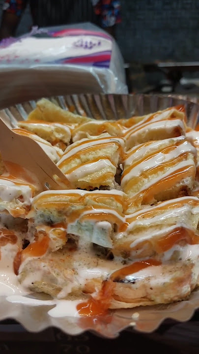 Chicken Bread Omelet – Street Style Breakfast You Can’t Resist! 🍳🐔 #shorts #food #streetfood