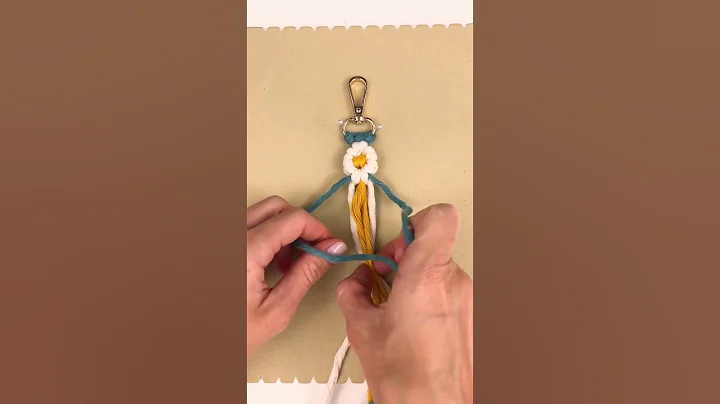 Macrame flower tutorial x Daisy keychain