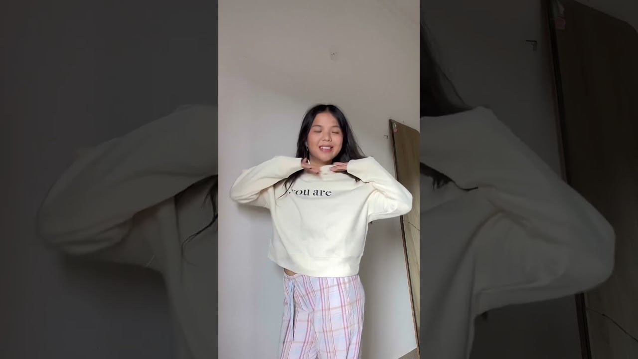 Urbanic has bloomed into the new U and I am here to give you the first sneak peek of Urbanic’s bloom