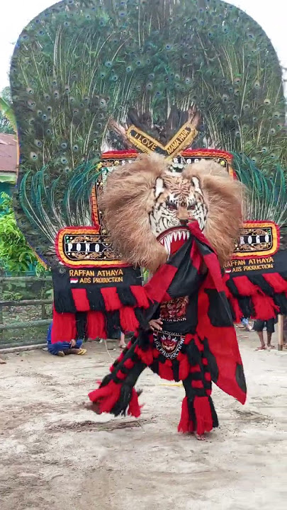 REOG PONOROGO  PUTRA KEMBAR