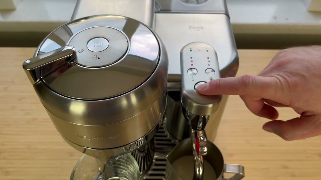 Как приготовить капучино с помощью кофемашины Nespresso Vertuo Creatista | Рецепты Nespresso | A2B