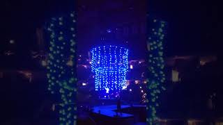 For King & Country -Shoulders Live In In