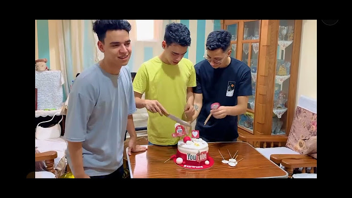 ‪اخويا طلع من المشفي 🥹❤️ فاجاته بدرع ال ١٠ مليون 😭مؤثر