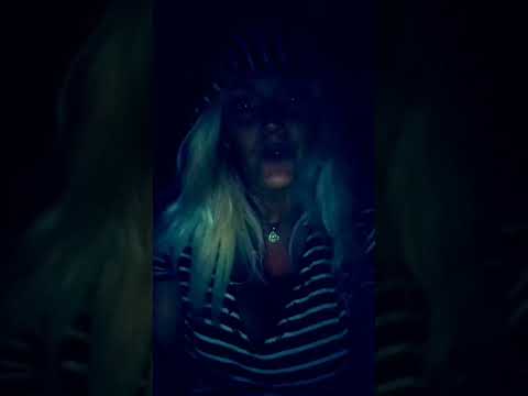 Junkyard Barbie @spunt life around - YouTube