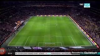 Belhanda Üçlü Çektiriyor, Oğlu Şaşırıyor.