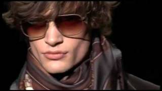 Gucci Men's Fall/Winter 2010-11 Fashion Show: Behind the Scenes