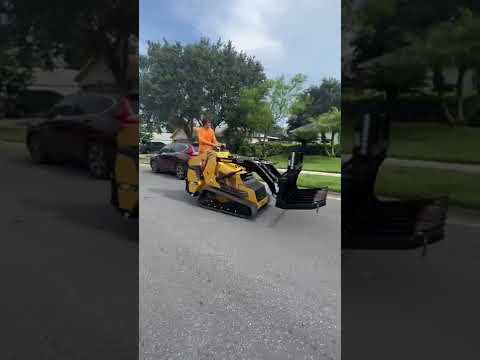 mini skid steer