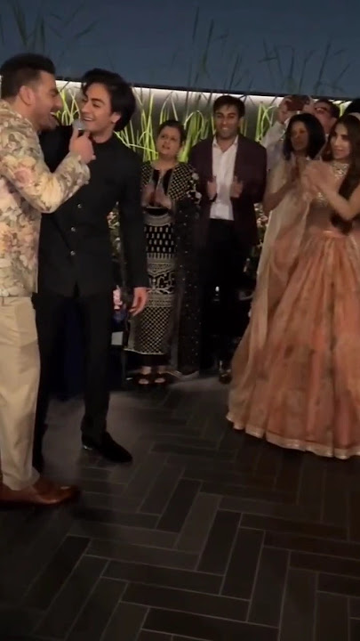Arbaaz Khan sings 'Tere Mast Mast Do Nain' for wife Suhra Khan with son Arhaan Khan after wedding 😍