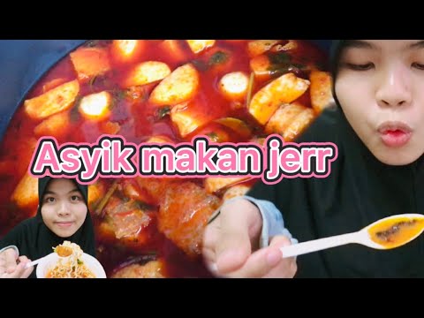Asyik Makan jerr