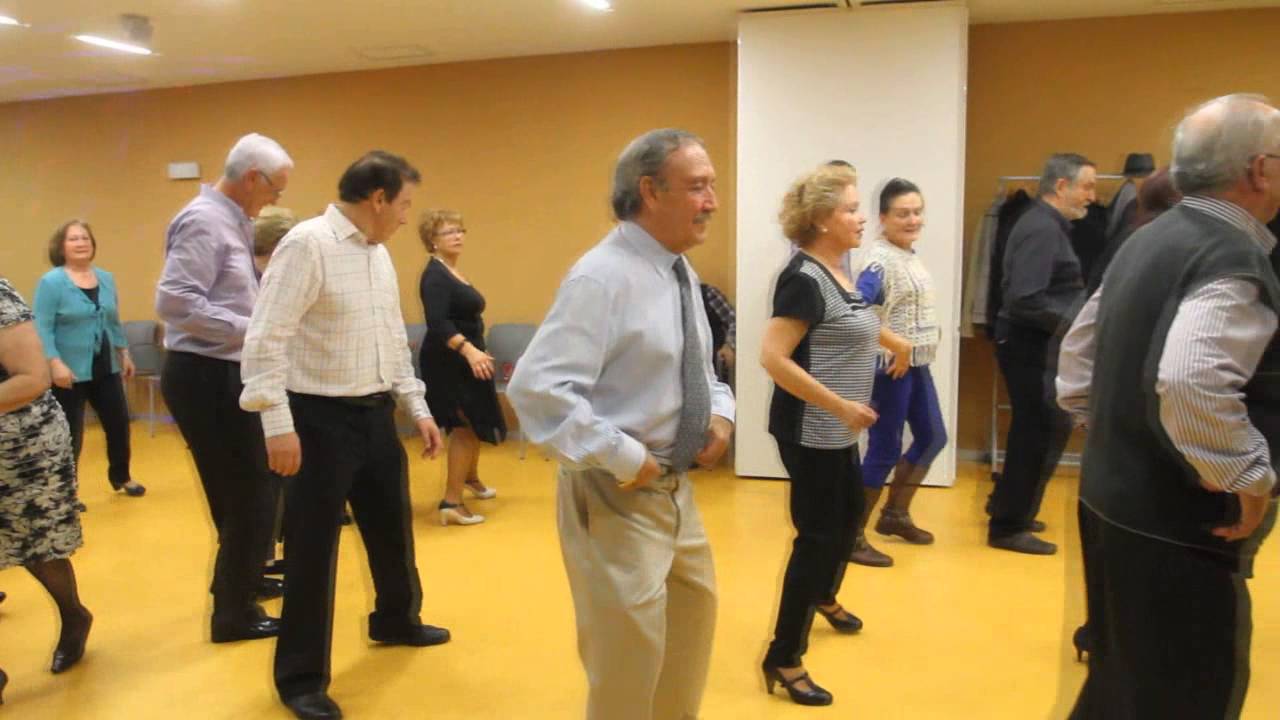 Resbaladizo este administración Sábados por la tarde, baile en el centro de mayores - YouTube