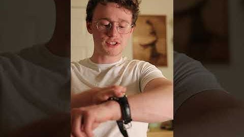 How To Put on a Watch with One Hand! - Henrikcox on Twitch & TikTok