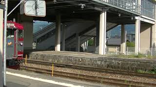 SR1・115系豊野駅到着＆発車