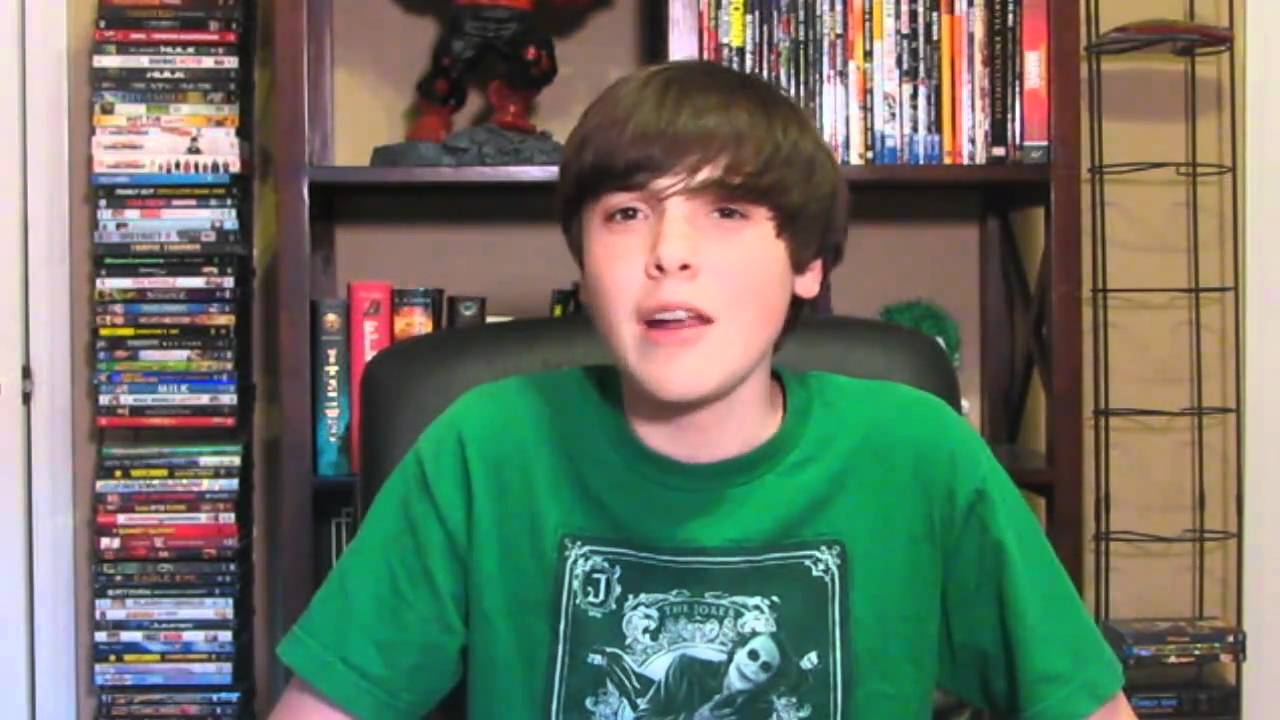 Adrianne Palicki's Wonder Woman Costume Revealed!! (COMICS!)