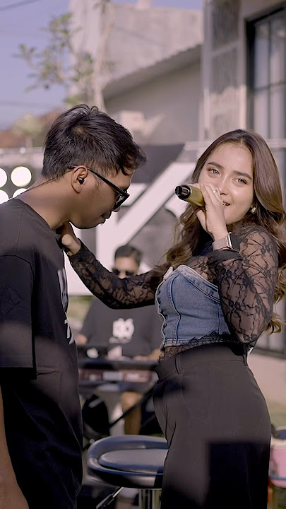 Dini Kurnia Ft. Mufly Key - LANGIT BUMI SAKSINE #dinikurnia #muflykey #langitbumisaksine