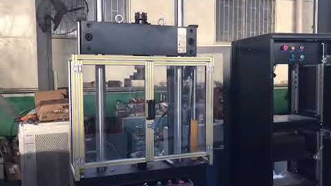Spring fatigue testing machine