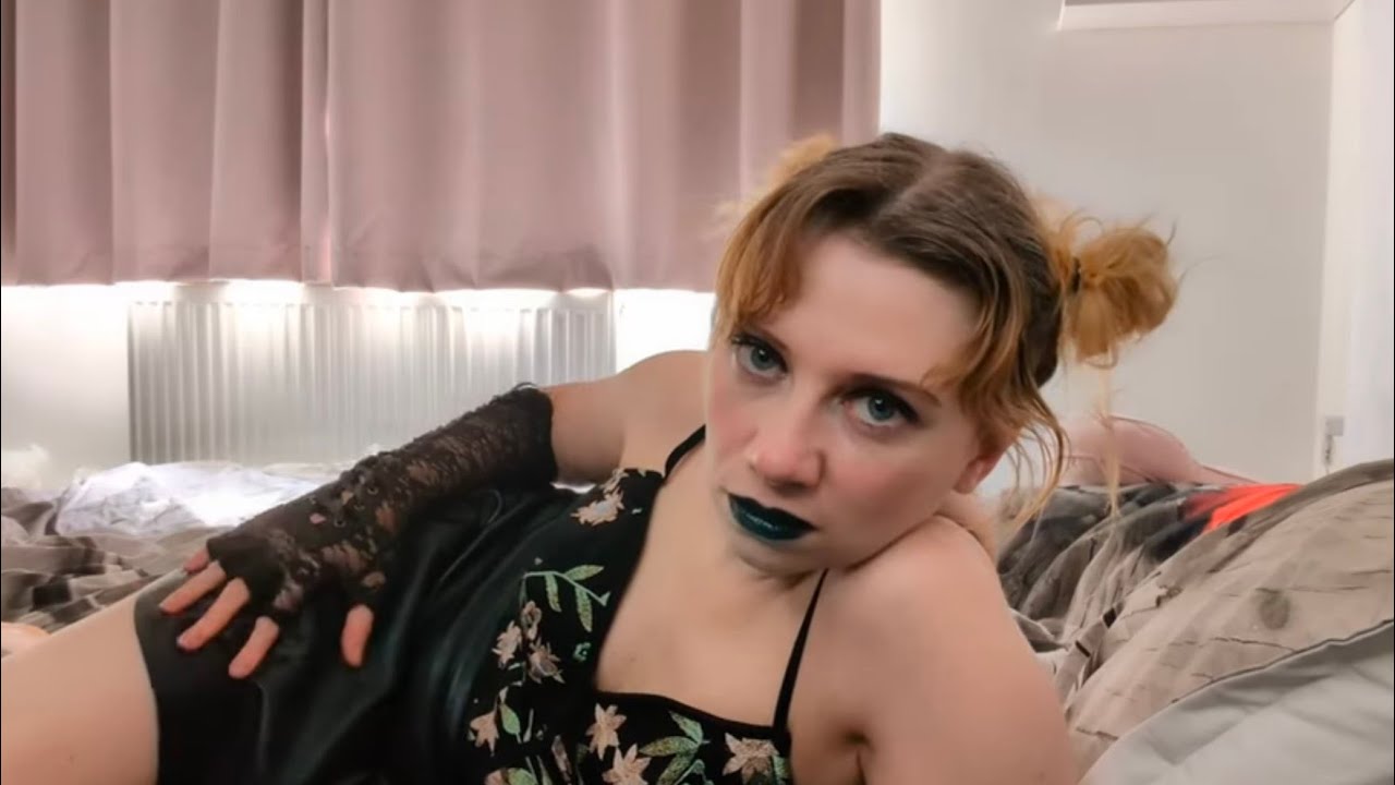 ASMR - Your Psycho Ex Can't Stay Away