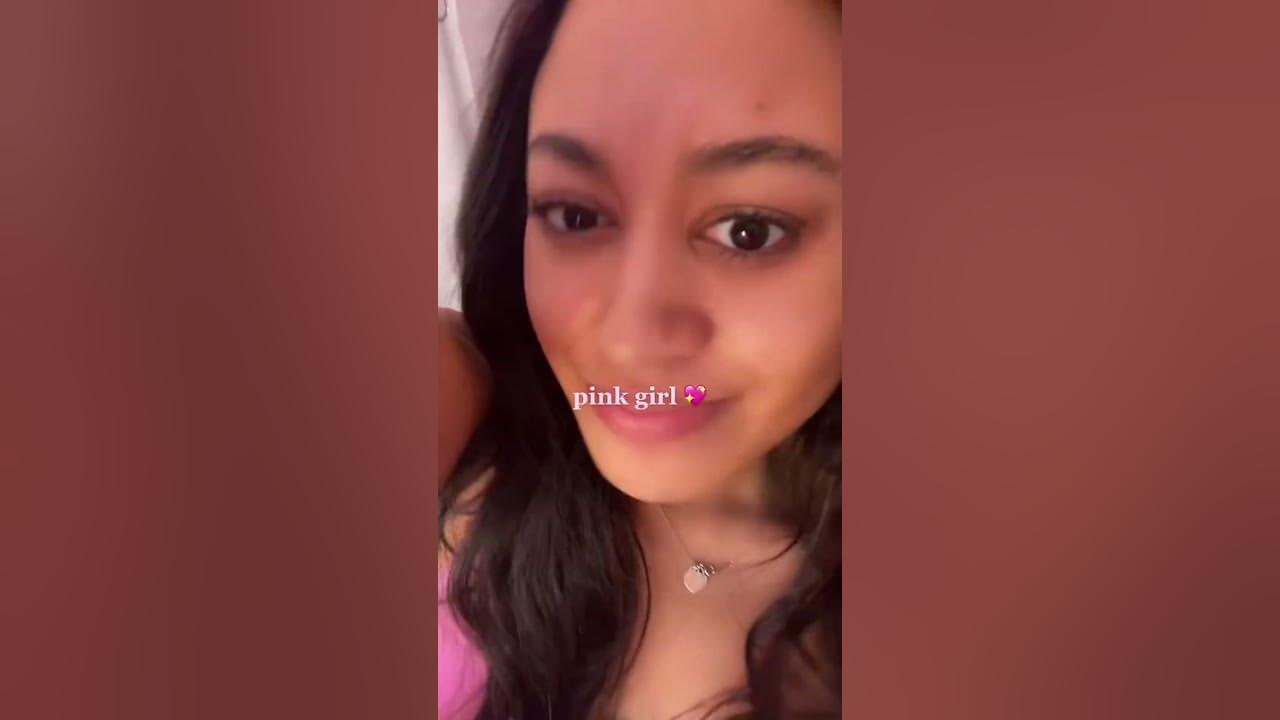  Girl Takes Mirror Selfie in Pink Room#selfie #pink #style #outfit - YouTube