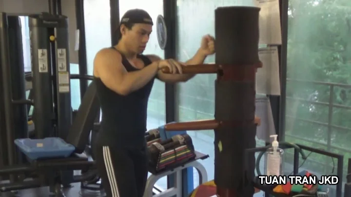 Bruce Lee's Jun Fan Gung Fu/JKD Ep. 3 Trapping Practice On Mook Jong