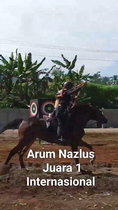 ARUM NAZLUS Atlet PANAHAN BERKUDA
