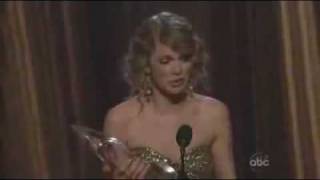 Taylor Swift CMA Awards Wins Entertainer Of The Year Award Speech Country Music Awards 2009