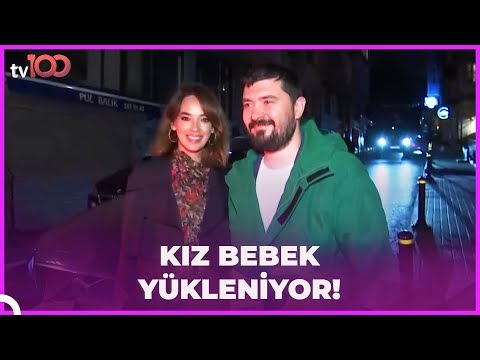 İkinci bebek heyecanı yaşayan Seda Bakan eşiyle el ele gecelerde