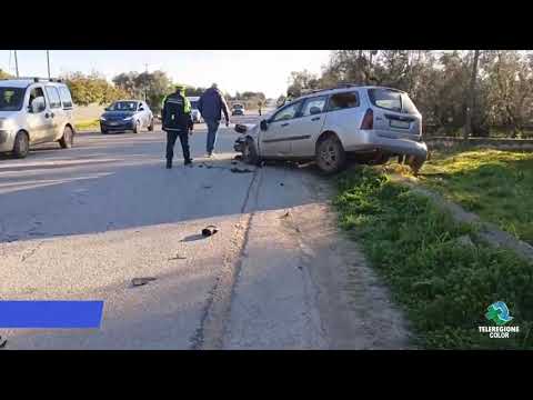 Video BISCEGLIE - AUTO FINISCE FUORI STRADA MUORE DONNA DI 68 ANNI IL MARITO RICOVERATO AD ANDRIA