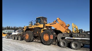 Types of trailers used when shipping Equipment & Machinery