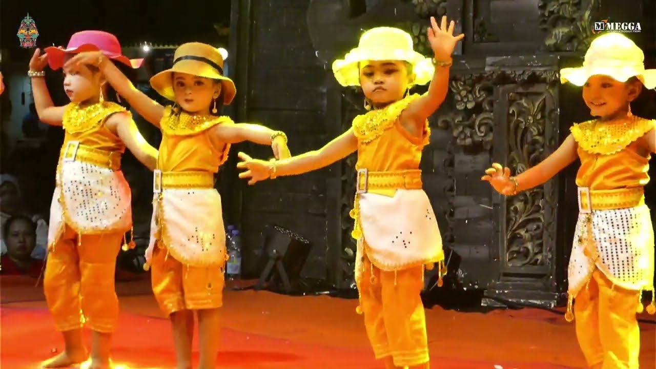 TARI TOPI - SANGGAR NAKULA SADEWA   BAKARAN WETAN - JUWANA - PATI