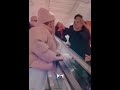 SURPRISE KISS LOVE REACTION 