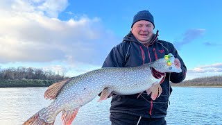 видео: Только закинул и крокодил картинка: Только закинул и крокодил