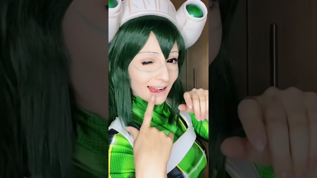 Froppy Cosplay 🐸 BNHA